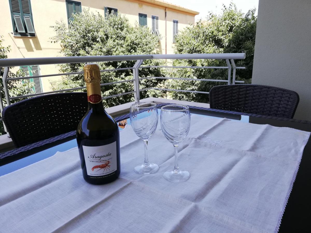 Nuovissimo Appartamento Con Terrazza Alghero Buitenkant foto